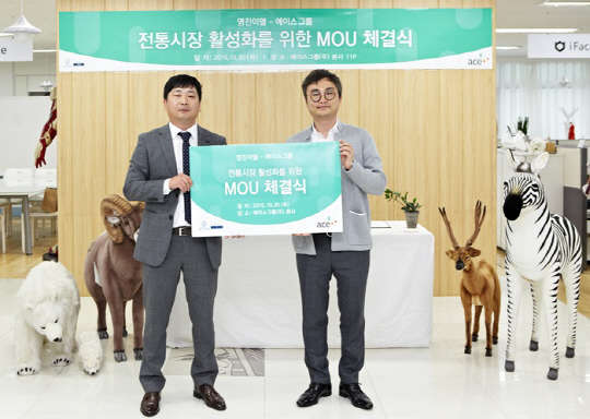 사진= 왼쪽부터 영진이엘 권기성 대표, 에이스그룹 이종린 대표 (사진제공= 에이스그룹)